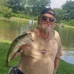 Larry Flora - @larry.flora.35 - Instagram