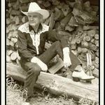 Larry Frampton - @knoxvillecwby - Instagram