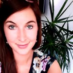 Larissa - @larry.friday04 - Instagram