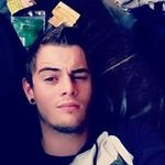 Ryan Grieve - @larrythepooplord - Instagram