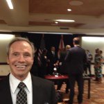 @larryhyer - Instagram