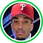 Larry Jackson III - @larryjackson3rd - Instagram