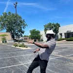 Larry kútì (Ígárá kútì) - @_larrykuti - Instagram