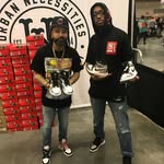 Larry Lesley Jr - @_l_boogiejr32ceoflykicksonly - Instagram