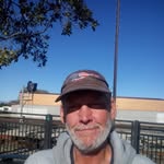 Larry Lindsay - @lawrencelindsay69 - Instagram