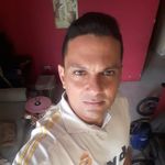 Larry Narvaez - @narvaezlarry - Instagram