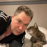 Larry Newberry - @newberry.larry - Instagram