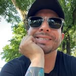 Larry nezzie - @larrynezzie - Instagram