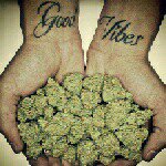 @larrysmokealot - Instagram