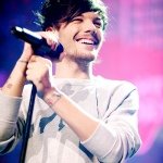 babes - @larrysweaterpaws - Instagram