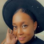 Lashawn Holmes - @brown_beauty37 - Instagram