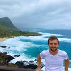 Laszlo Arvai - Facebook