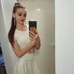 Izabella László - @laszlobella1231 - Instagram