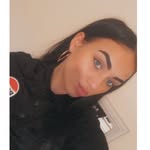 Latisha Baxter - @latishalouise22 - Instagram