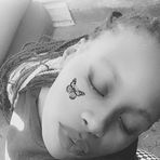 Tekla Lavisha Darill - Facebook