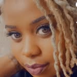LaToya Booker - @elle_gramos - Instagram