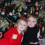 Laura Acker - @laura.acker.77 - Instagram
