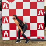 Laura Alejandre - @lauraalejandree - Instagram