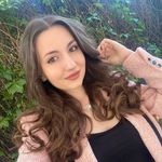 𝑳𝒂𝒖𝒓𝒂 𝑩𝒂𝒅𝒆𝒂 - @laura__badea - Instagram