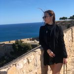 Laura Badea - @lauraabadea - Instagram