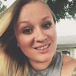 Laura Bader - @laurabader824 - Instagram