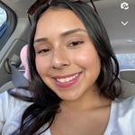 Laura Barraza Ⓥ - @freakinglaura - Instagram