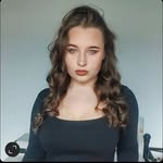 Laura Bartkowiak - @_laura_bartkowiak - Instagram
