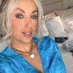 Laura Batchelder - @laurabatchelderthob - Instagram