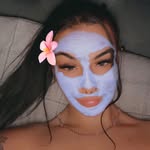 Laura Bates - @_laura_bates - Instagram