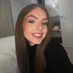 Laura - @laurabatesx - Instagram