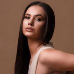 Laura Bednarowska - @laurabednarowska - Instagram
