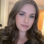 Laura Beesley - @laurakbeesley - Instagram