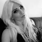 Laura Beuthling - Facebook