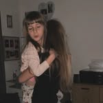 Laura Bencek - @laurabencek - Instagram