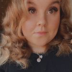 Laura Benton - @laurabenton01 - Instagram