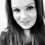 Laura Bixley - @bixleylaura - Instagram