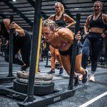 Laura Blake - @liftwithlb - Instagram