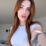 laurablinks - @laura_blinks221 - Instagram
