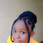 Laura Bleessy - Facebook