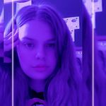 Laura Bogár - @laurabogar17 - Instagram