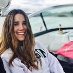 Laura Botero - @lauraboterot - Instagram