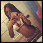 Laura Bowker - @laurabowker07 - Instagram