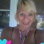 Laura Bowker - @laurabowker7449 - Instagram