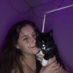 Laura - @_laurabremner - Instagram
