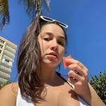 Laura Bridge - @gladysdel62 - Instagram