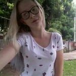 Jeovana Laura Britz - @jeovanalaurabritz - Instagram