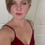 Laura Bromley - @bromleylaura45 - Instagram