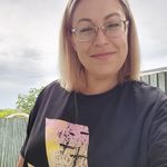 Laura Bruton - @laujbruton - Instagram