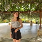 Laura - @laura_buffake - Instagram