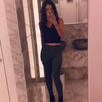 Laura Button - @laurabutton - Instagram